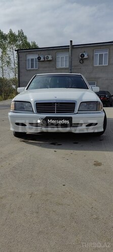 Mercedes C 240 1998, 350,000 km - 2.4 л - Quba
