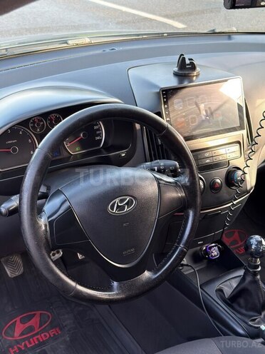 Hyundai i30 2008, 250,000 km - 1.6 l - Bakı