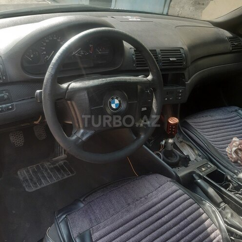 BMW 318 2000, 433,000 km - 1.9 l - Bakı