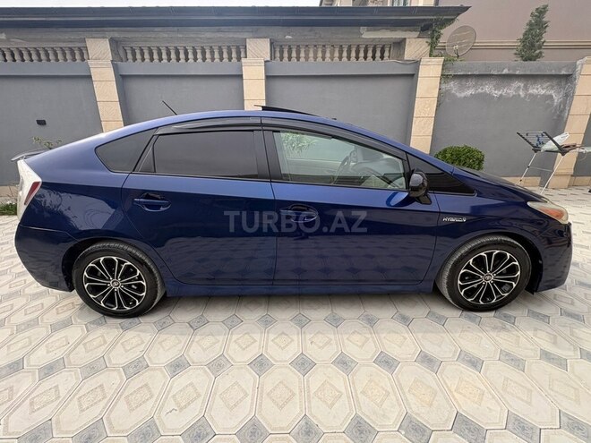 Toyota Prius 2011, 270,000 km - 1.8 l - Bakı