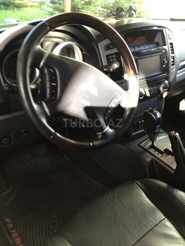 Mitsubishi Pajero 2015, 155,000 km - 3.0 л - Bakı