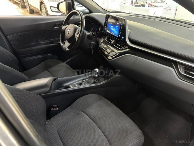 Toyota C-HR 2018, 55,000 km - 2.0 l - Mingəçevir