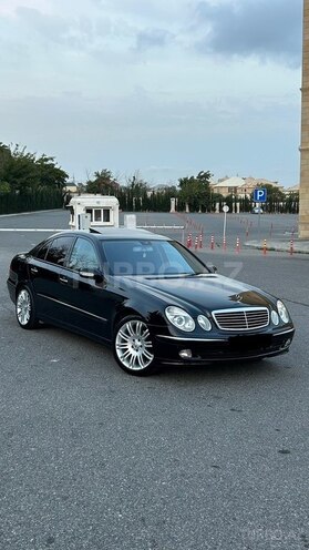 Mercedes E 240 2002, 288,680 km - 2.6 l - Bakı