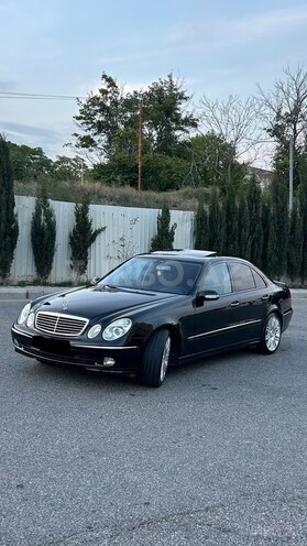 Mercedes E 240 2002, 288,680 km - 2.6 l - Bakı