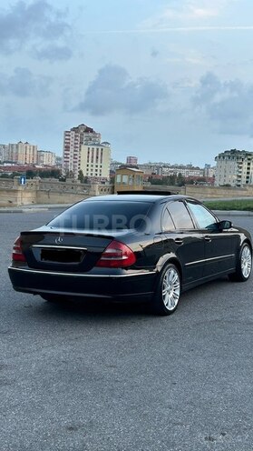 Mercedes E 240 2002, 288,680 km - 2.6 l - Bakı
