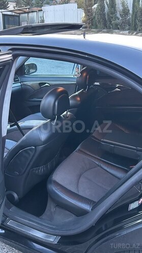 Mercedes E 240 2002, 288,680 km - 2.6 l - Bakı