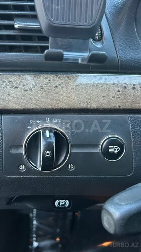 Mercedes E 240 2002, 288,680 km - 2.6 l - Bakı