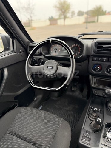 LADA (VAZ) Niva 2025, 22,000 km - 1.7 л - Gəncə