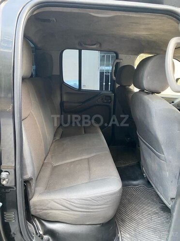 Nissan Navara 2011, 225,000 km - 2.5 л - Bakı