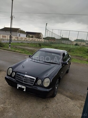 Mercedes E 230 1997, 462,000 km - 2.3 л - Neftçala