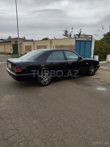 Mercedes E 230 1997, 462,000 km - 2.3 л - Neftçala