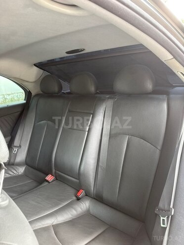 Mercedes E 320 2002, 244,000 km - 3.2 l - Bakı