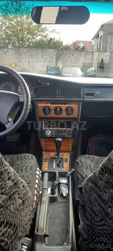 Mercedes 190 1992, 334,000 km - 2.5 л - Bakı