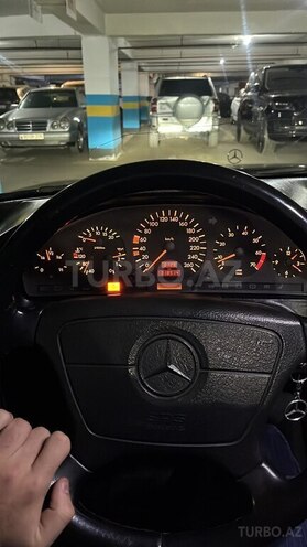 Mercedes S 320 1994, 318,000 km - 3.2 l - Bakı