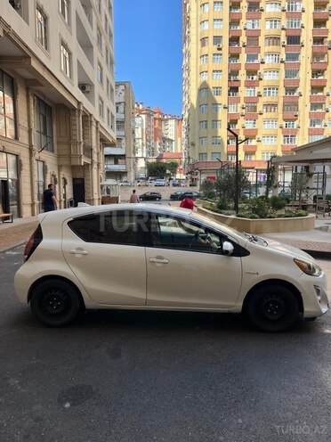 Toyota Aqua 2017, 349,000 km - 1.5 l - Bakı