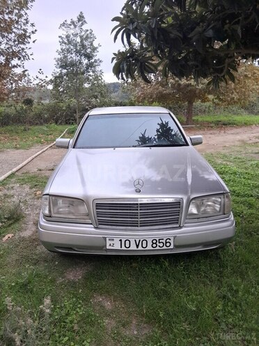 Mercedes C 220 1995, 287,000 km - 2.2 l - Masallı