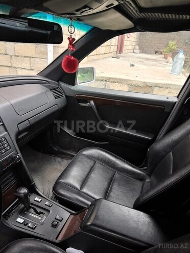 Mercedes C 220 1995, 287,000 km - 2.2 l - Masallı