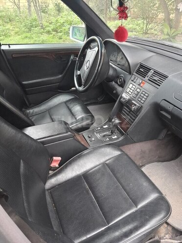 Mercedes C 220 1995, 287,000 km - 2.2 l - Masallı