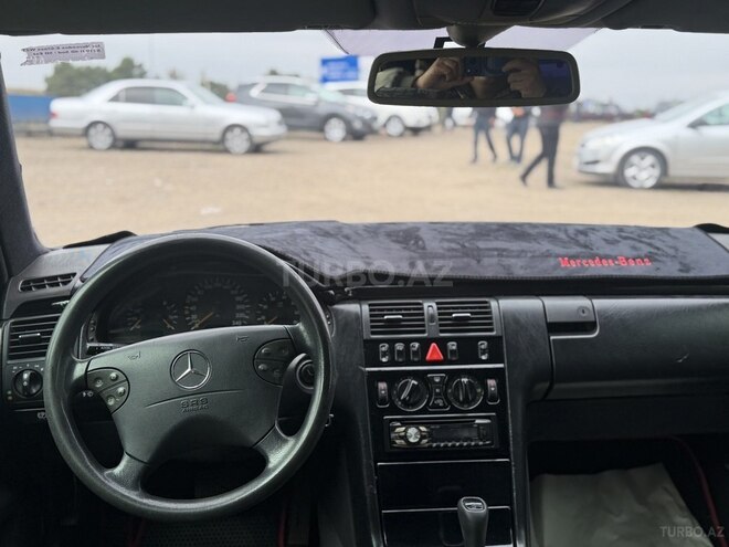 Mercedes E 230 1997, 311,450 km - 2.3 l - Tovuz