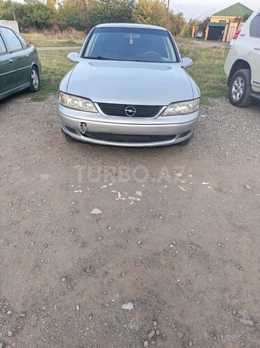 Opel Vectra 1999, 239,600 km - 1.6 л - Ağstafa