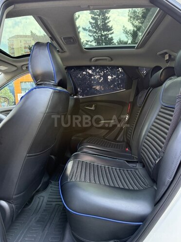Hyundai ix35 2010, 286,000 km - 2.0 l - Bakı