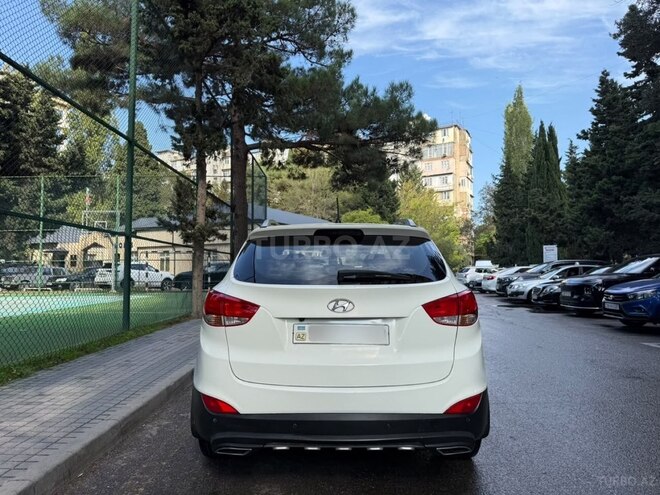 Hyundai ix35 2010, 286,000 km - 2.0 l - Bakı