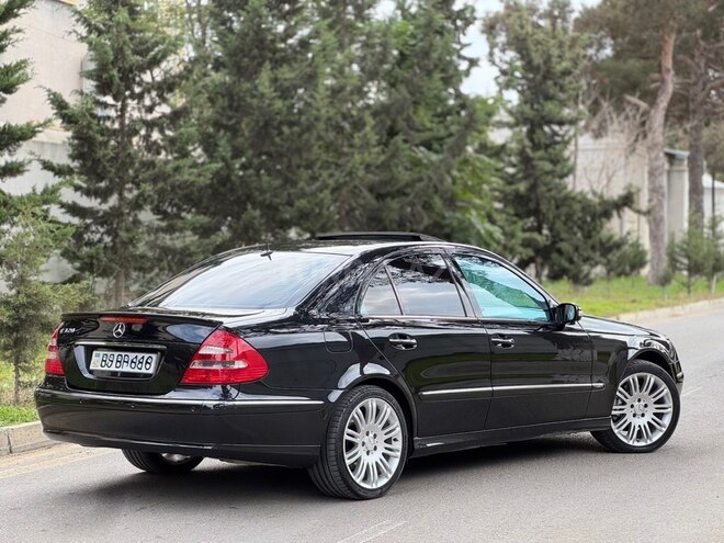 Mercedes E 320 2002, 244,000 km - 3.2 l - Bakı