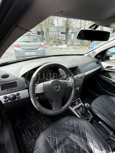 Opel Astra 2006, 400,000 km - 1.3 l - Qəbələ