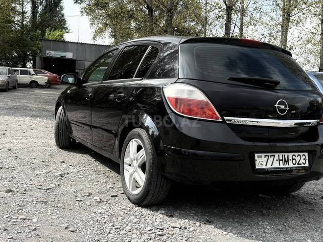 Opel Astra 2006, 400,000 km - 1.3 l - Qəbələ