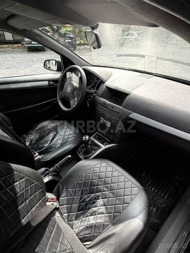 Opel Astra 2006, 400,000 km - 1.3 l - Qəbələ