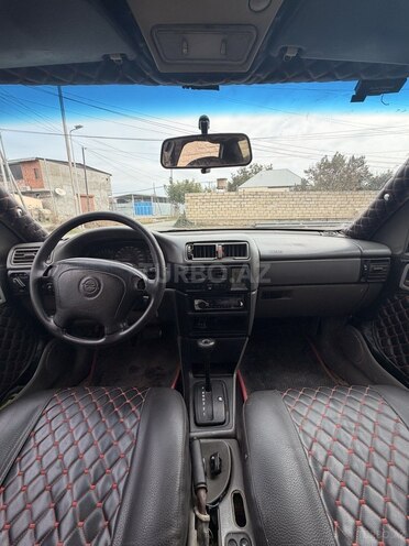 Opel Vectra 1994, 507,000 km - 2.0 l - Ağdaş