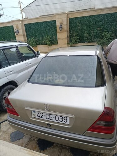 Mercedes C 220 1995, 800,000 km - 2.2 l - Bakı