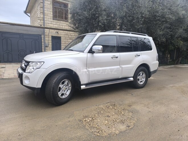 Mitsubishi Pajero 2007, 241,176 km - 3.0 l - Bakı