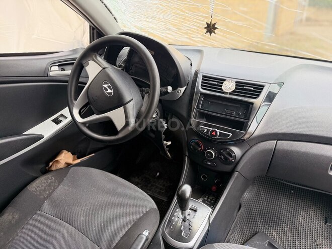 Hyundai Accent 2012, 312,000 km - 1.4 l - Gəncə