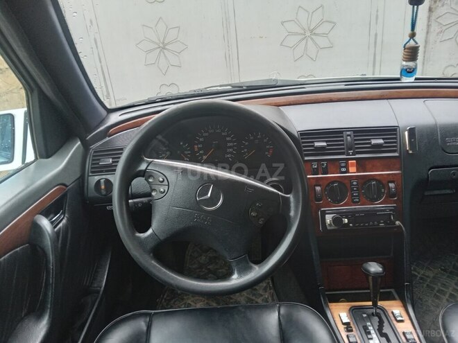 Mercedes C 220 1994, 500,000 km - 2.2 l - Sabirabad