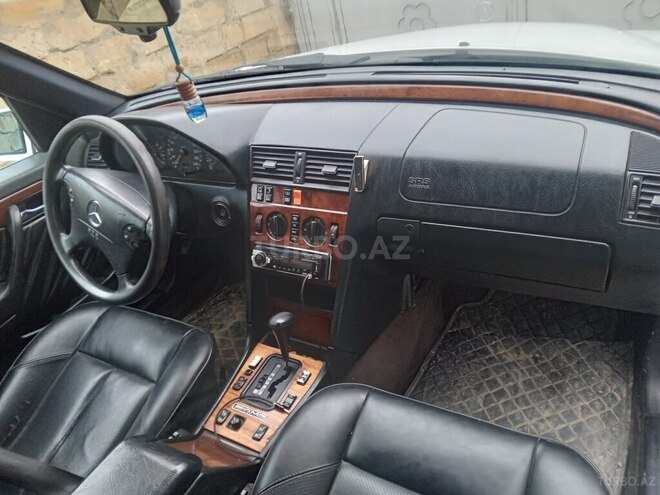 Mercedes C 220 1994, 500,000 km - 2.2 l - Sabirabad