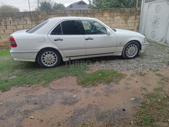 Mercedes C 220 1994, 500,000 km - 2.2 l - Sabirabad