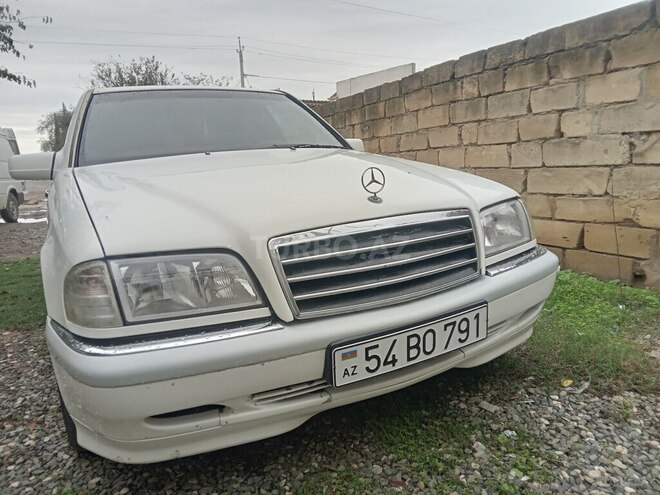 Mercedes C 220 1994, 500,000 km - 2.2 l - Sabirabad