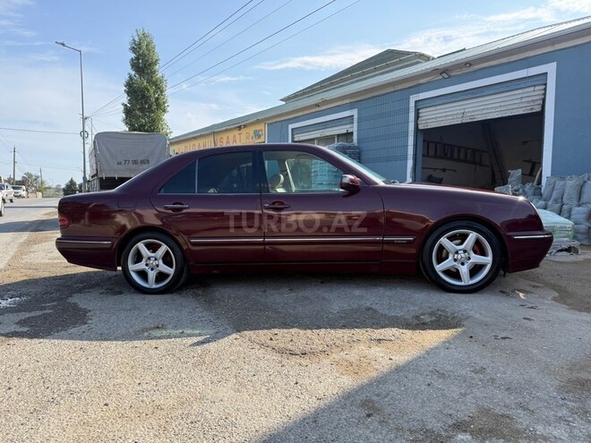 Mercedes E 240 1999, 397,000 km - 2.4 л - Bakı