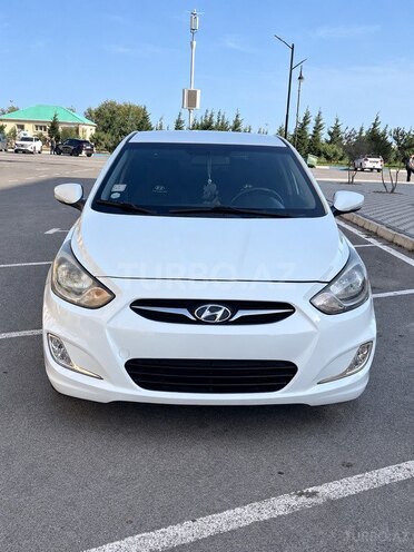 Hyundai Accent 2011, 199,200 km - 1.6 l - Sumqayıt