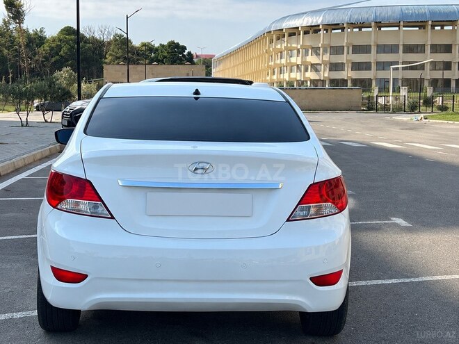 Hyundai Accent 2011, 199,200 km - 1.6 l - Sumqayıt