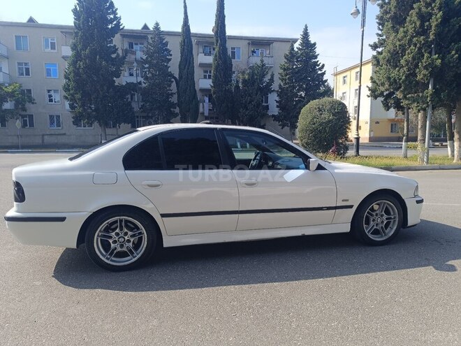 BMW 525 2002, 380,000 km - 2.5 л - Sumqayıt