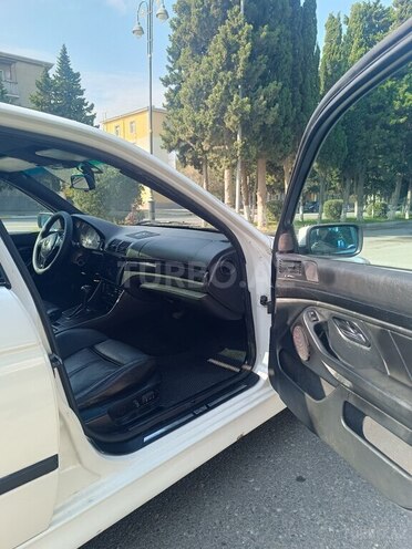BMW 525 2002, 380,000 km - 2.5 л - Sumqayıt