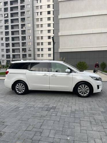 Kia Carnival 2015, 197,000 km - 2.2 l - Bakı