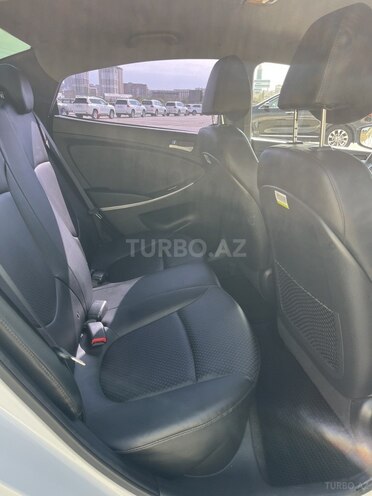 Hyundai Accent 2019, 40,000 km - 1.4 l - Bakı
