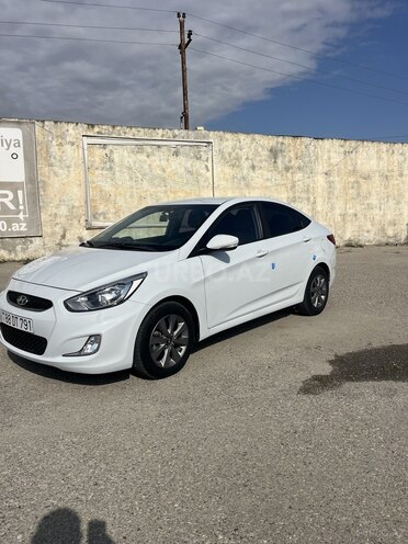 Hyundai Accent 2019, 40,000 km - 1.4 l - Bakı