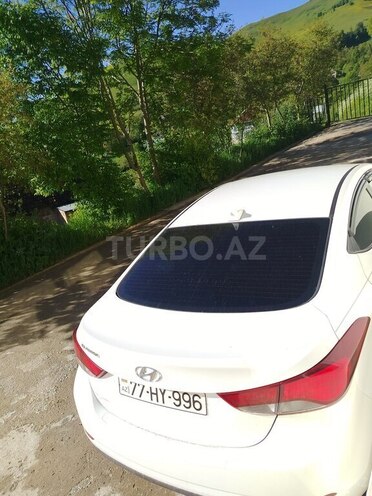 Hyundai Elantra 2015, 129,000 km - 1.8 l - Bakı