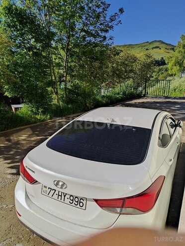 Hyundai Elantra 2015, 129,000 km - 1.8 l - Bakı