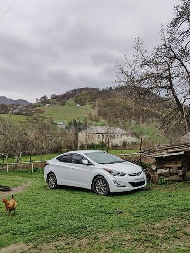 Hyundai Elantra 2015, 129,000 km - 1.8 l - Bakı