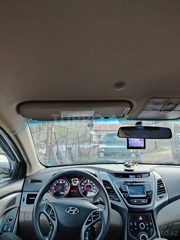 Hyundai Elantra 2015, 129,000 km - 1.8 l - Bakı